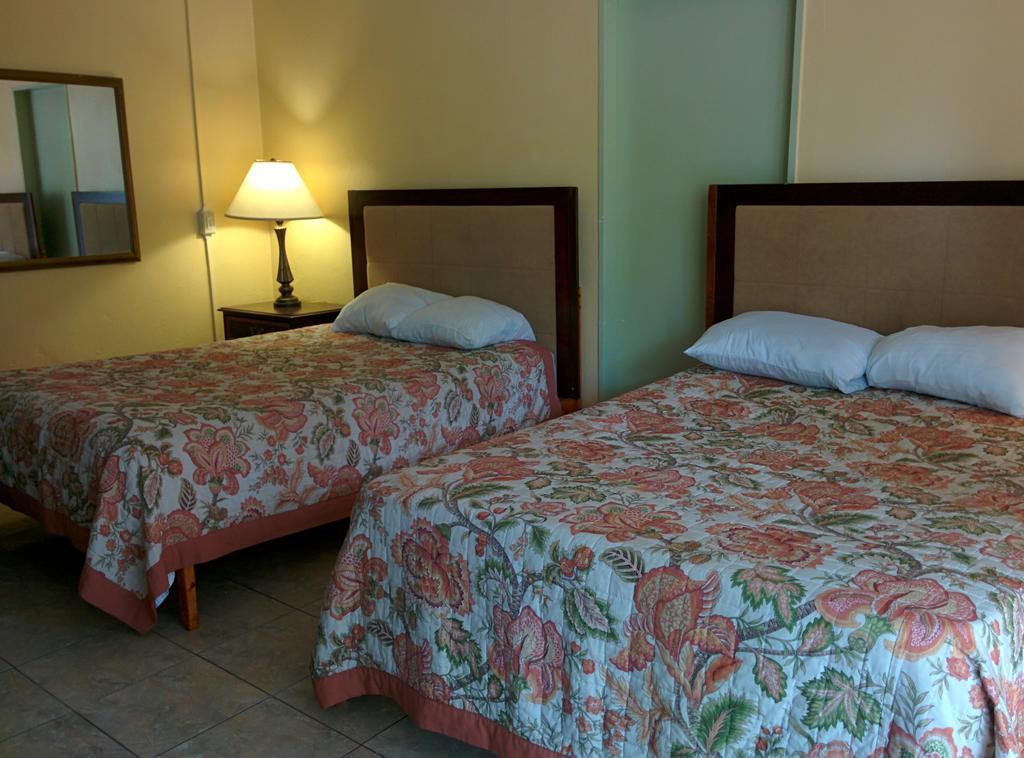 Motel Orchard Garden Nassau
