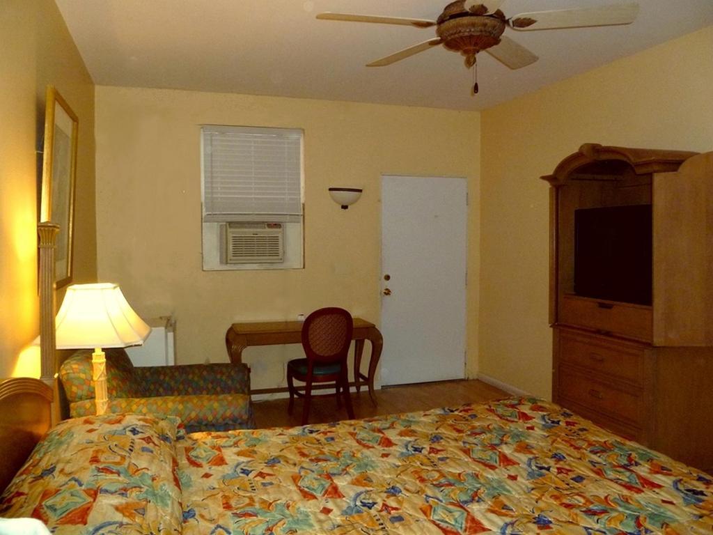 Orchard Garden Motel 2*